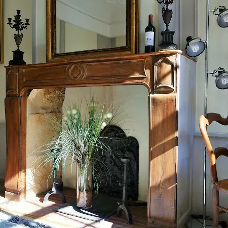 In Luxury Rentals, Medieval Center - Maison Labrousse