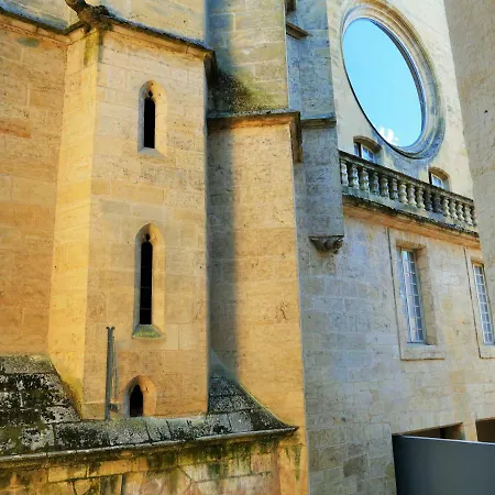 In Luxury Rentals, Medieval Center - Maison Labrousse * Sarlat-la-Caneda