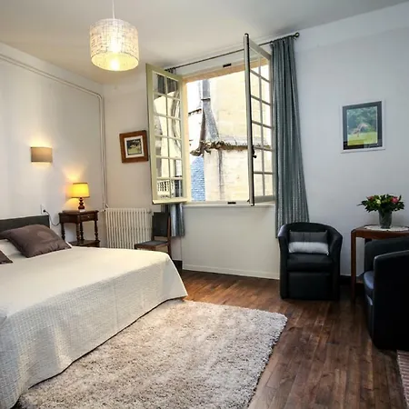 In Luxury Rentals, Medieval Center - Maison Labrousse * Sarlat-la-Caneda