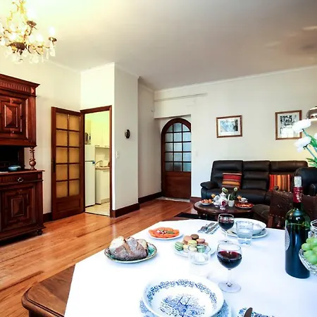 Apartment In Luxury Rentals, Medieval Center - Maison Labrousse *